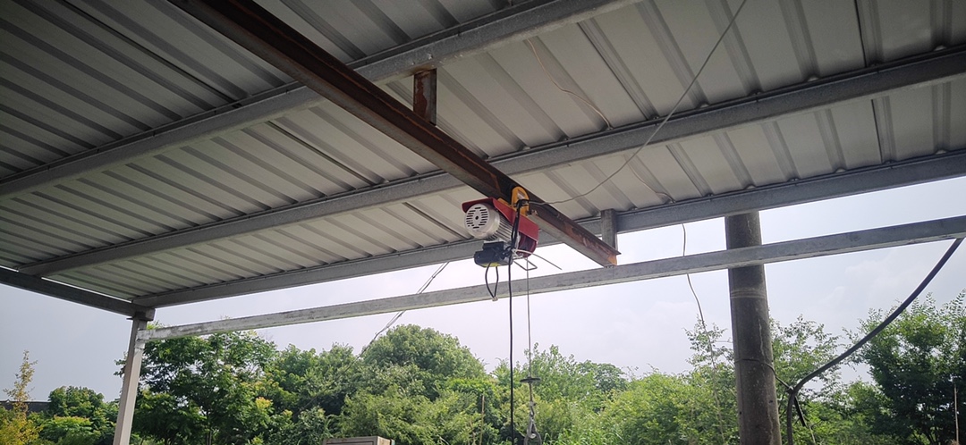 家用微型電動葫蘆可以安裝在工字鋼使用